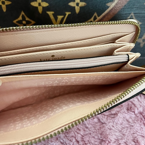Kate Spade Neda Newbury Lane Saffaino Leather Wallet Blush Pink EUC - Picture 3 of 13
